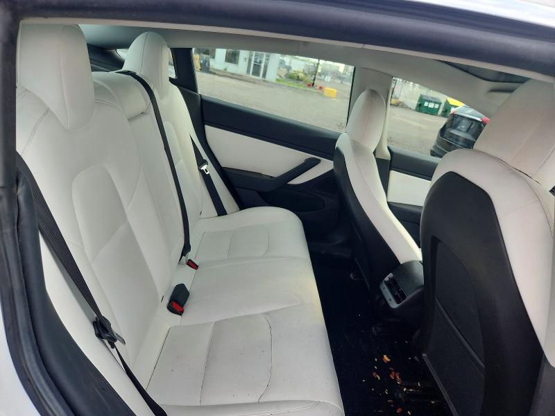 Продажа на аукционе авто 2019 Tesla Model 3, vin: 5YJ3E1EA5KF420296, номер лота: 63695696