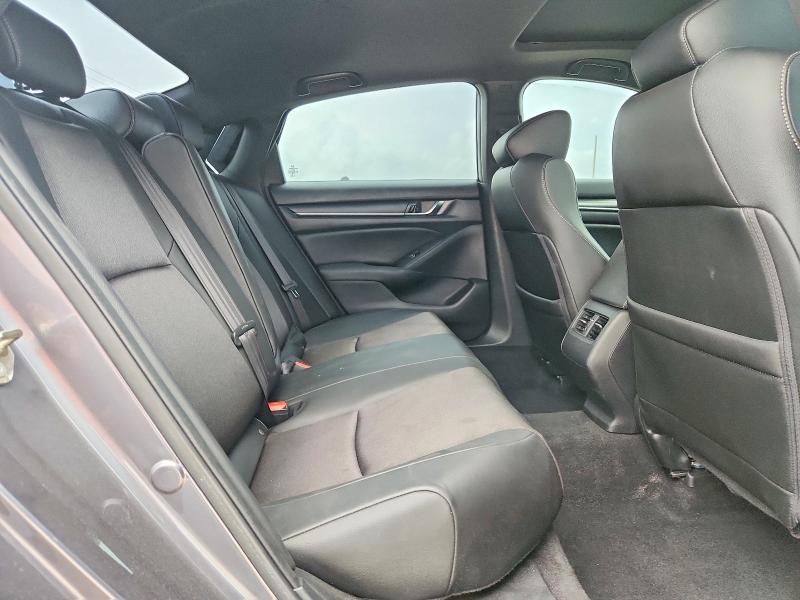 Продажа на аукционе авто 2019 Honda Accord, vin: 1HGCV2F32KA003282, номер лота: 64395046