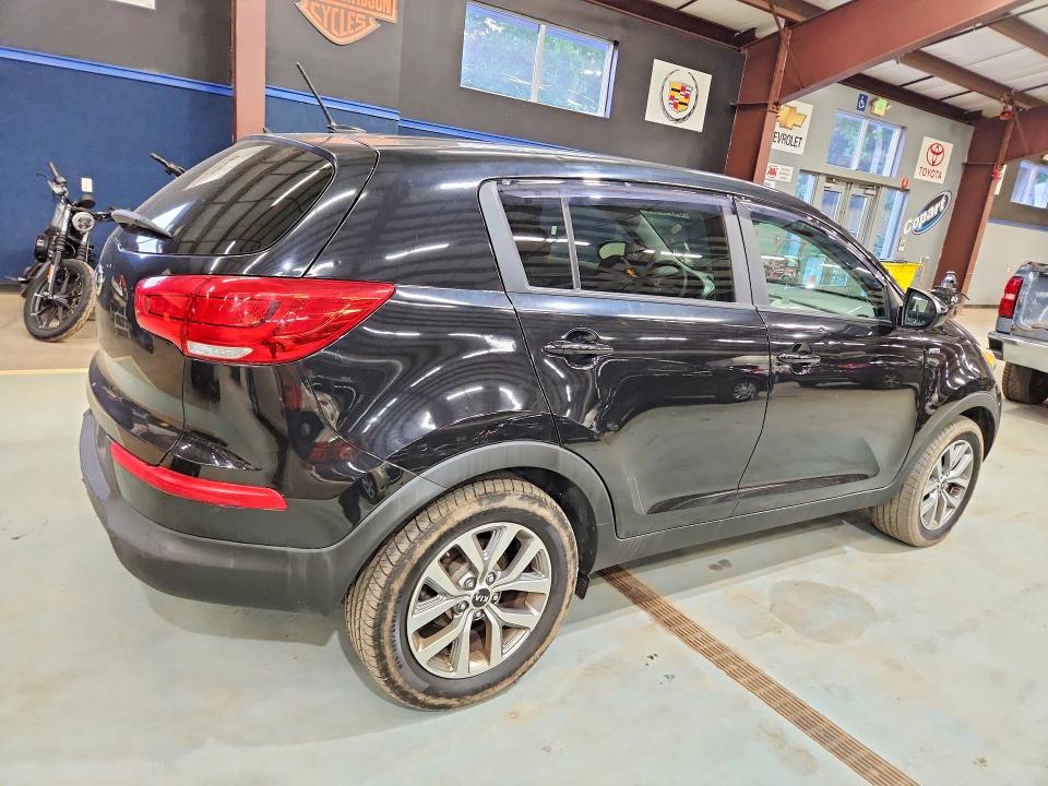 Продажа на аукционе авто 2016 Kia Sportage, vin: KNDPBCAC3G7806354, номер лота: 64740556