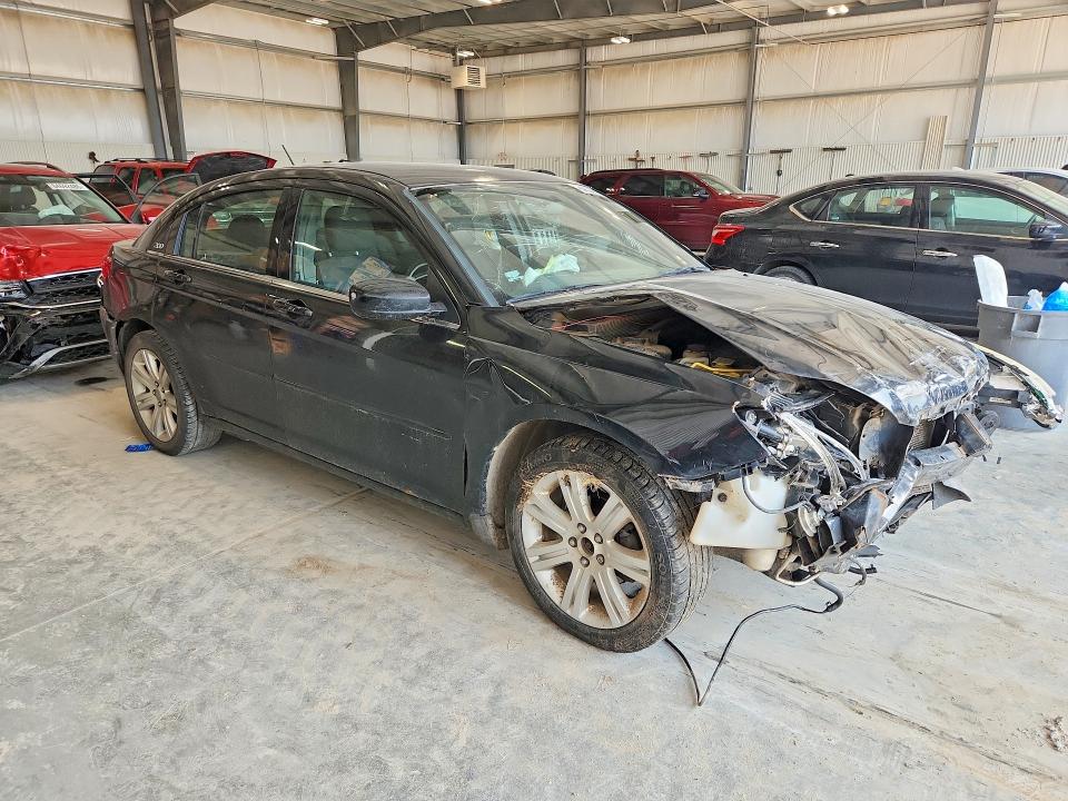 2013 Chrysler 200 მანქანა იყიდება აუქციონზე, vin: 1C3CCBBB0DN666013, აუქციონის ნომერი: 64624756