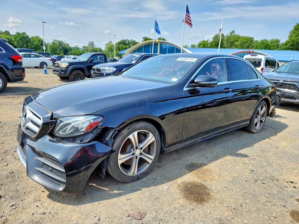 Auction sale of the 2017 Mercedes-benz E, vin: WDDZF4KB1HA085924, lot number: 64306476
