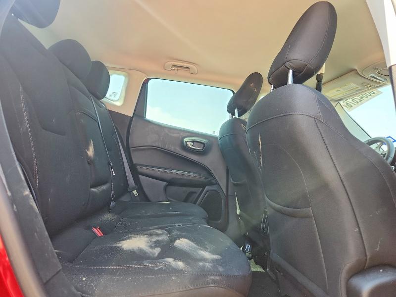 66642676 :رقم المزاد ، 3C4NJCAB4JT369033 vin ، 2018 Jeep Compass مزاد بيع