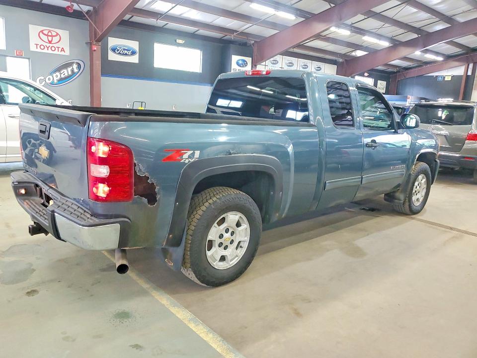 64565826 :رقم المزاد ، 1GCSKSE37AZ151044 vin ، 2010 Chevrolet Silverado مزاد بيع