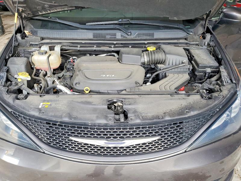 Продажа на аукционе авто 2018 Chrysler Pacifica, vin: 2C4RC1AG9JR104851, номер лота: 65361636