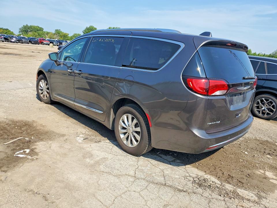 Aukcja sprzedaży 2018 Chrysler Pacifica, vin: 2C4RC1BG8JR118948, numer aukcji: 63700936