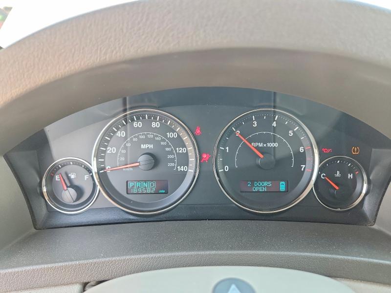 Aukcja sprzedaży 2005 Jeep Grand Cherokee, vin: 1J4HR58N15C611077, numer aukcji: 64123546