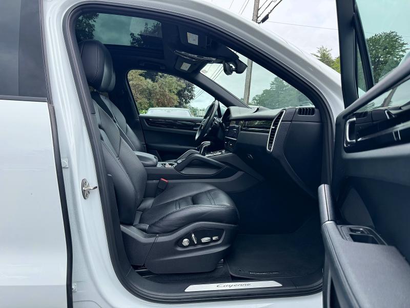 64147776 :رقم المزاد ، WP1AA2AY3KDA07262 vin ، 2019 Porsche Cayenne مزاد بيع