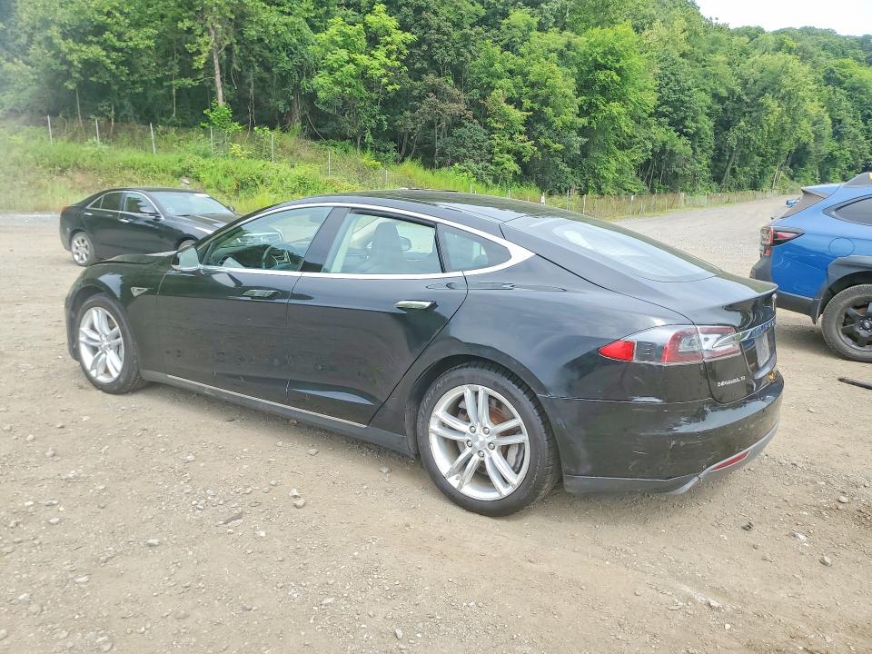 65732606 :رقم المزاد ، 5YJSA1H11EFP50962 vin ، 2014 Tesla Model S مزاد بيع