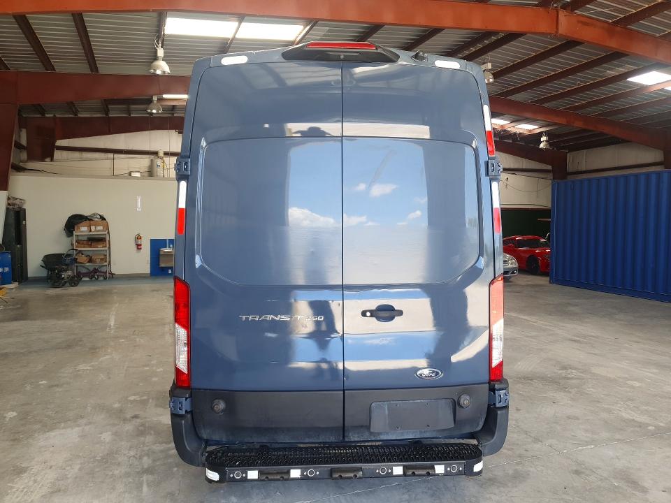 Продажа на аукционе авто 2020 Ford Transit, vin: 1FTBR3X87LKB04991, номер лота: 62543526