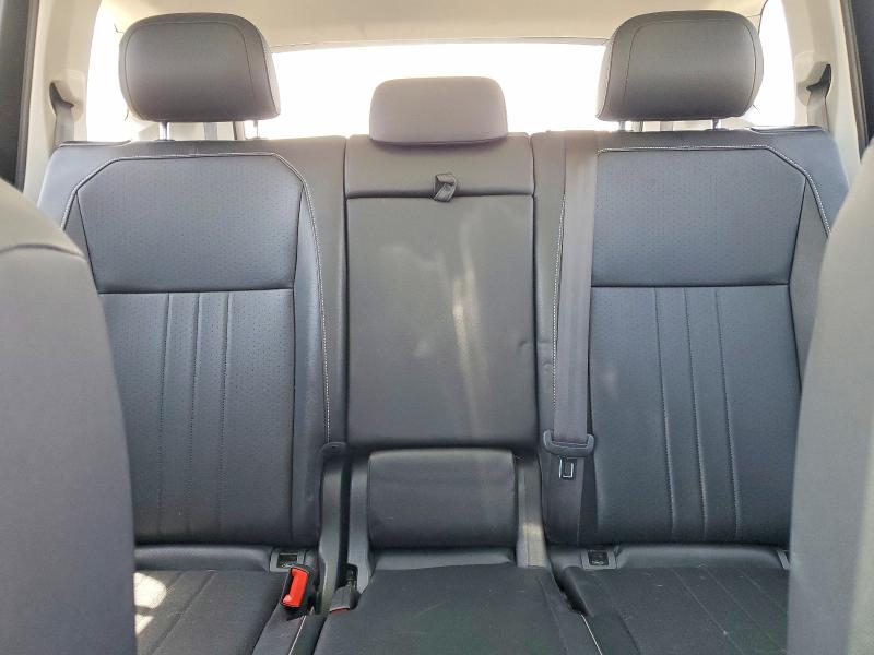 63716326 :رقم المزاد ، 3VV3B7AX3NM091959 vin ، 2022 Volkswagen Tiguan مزاد بيع