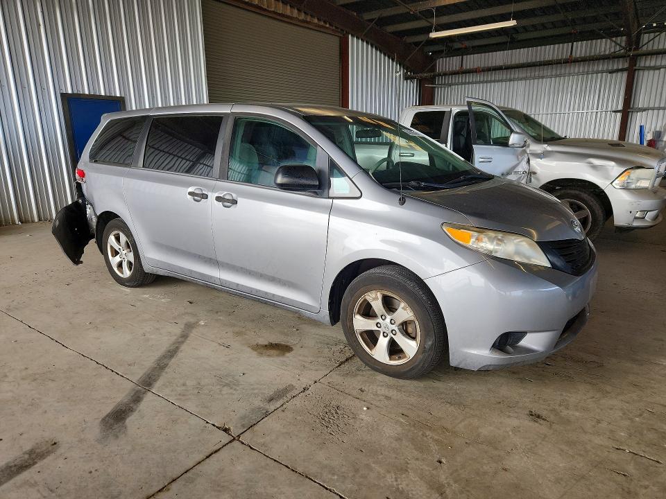 Продажа на аукционе авто 2013 Toyota Sienna, vin: 5TDZK3DC3DS391607, номер лота: 64366316