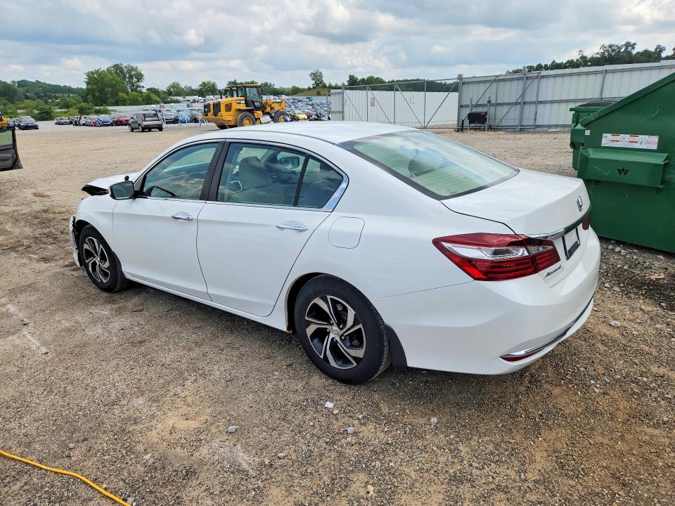 64386496 :رقم المزاد ، 1HGCR2F32HA012710 vin ، 2017 Honda Accord مزاد بيع