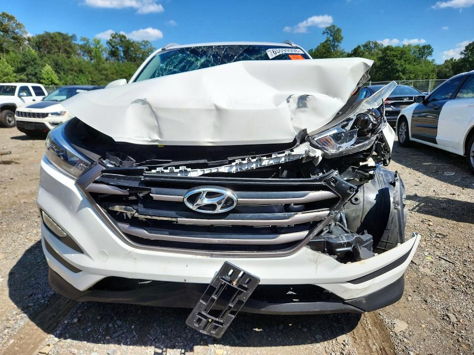 Продажа на аукционе авто 2016 Hyundai Tucson, vin: KM8J3CA45GU140235, номер лота: 65099996