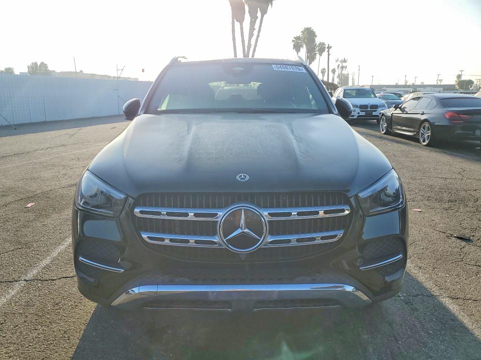 Продажа на аукционе авто 2024 Mercedes-benz Gle, vin: 4JGFB4GBXRB186114, номер лота: 64087076