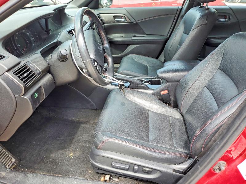 Продаж на аукціоні авто 2017 Honda Accord, vin: 1HGCR2F18HA041000, номер лоту: 64638056