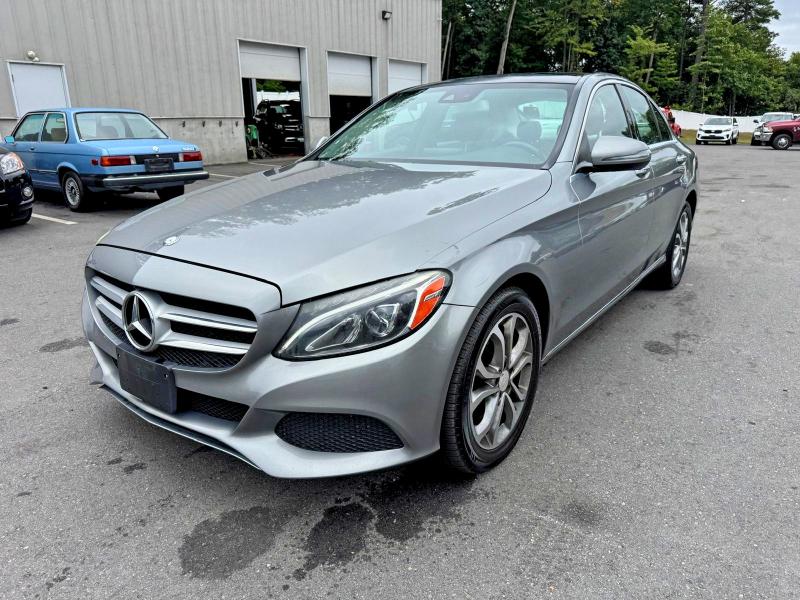 Продажа на аукционе авто 2016 Mercedes-benz C, vin: 55SWF4KB8GU140662, номер лота: 65839336