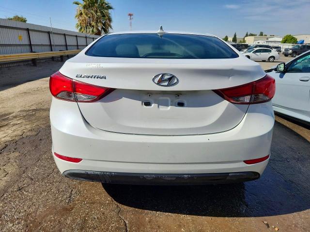 66033006 :رقم المزاد ، 5NPDH4AEXFH642751 vin ، 2015 Hyundai Elantra مزاد بيع