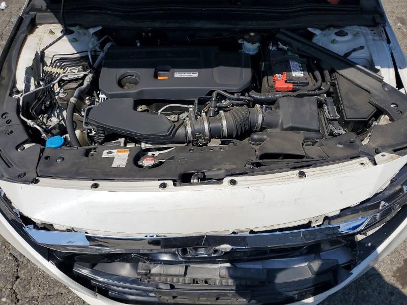 Продажа на аукционе авто 2018 Honda Accord, vin: 1HGCV2F56JA013619, номер лота: 64240216