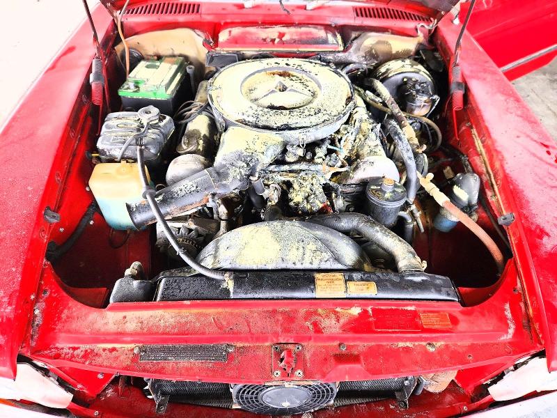 64239626 :رقم المزاد ، 10704412004256 vin ، 1972 Mercedes-benz 450 Sl مزاد بيع