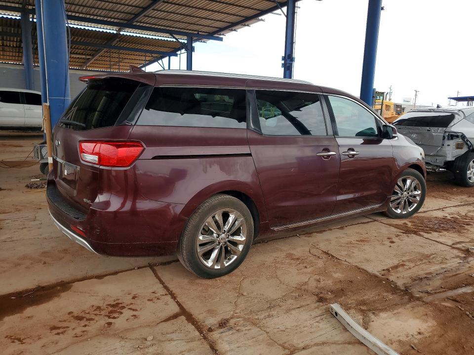 2018 Kia Sedona მანქანა იყიდება აუქციონზე, vin: KNDME5C18J6373905, აუქციონის ნომერი: 67367216
