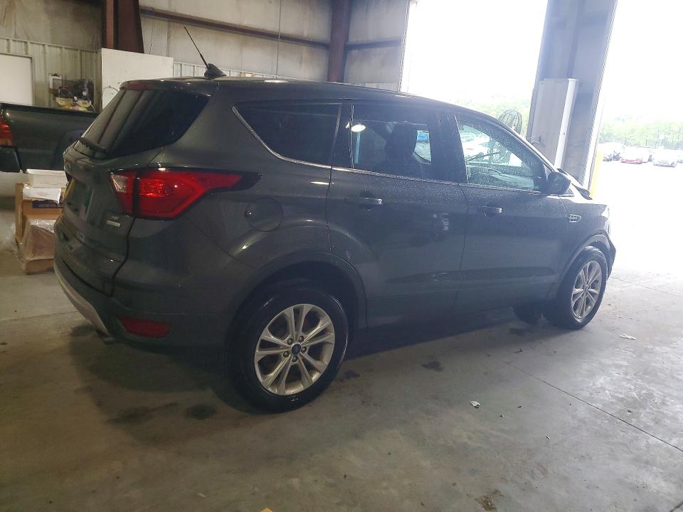 Продаж на аукціоні авто 2019 Ford Escape, vin: 1FMCU0GD4KUB19882, номер лоту: 66291746