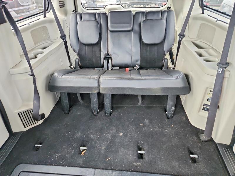 63403356 :رقم المزاد ، 2C4RDGCG1HR696124 vin ، 2017 Dodge Grand Caravan مزاد بيع