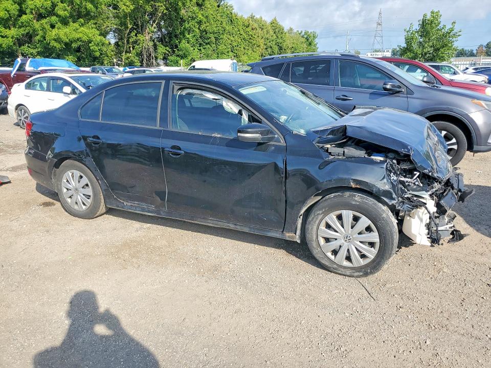 66026666 :رقم المزاد ، 3VWDL7AJ6EM225002 vin ، 2014 Volkswagen Jetta مزاد بيع