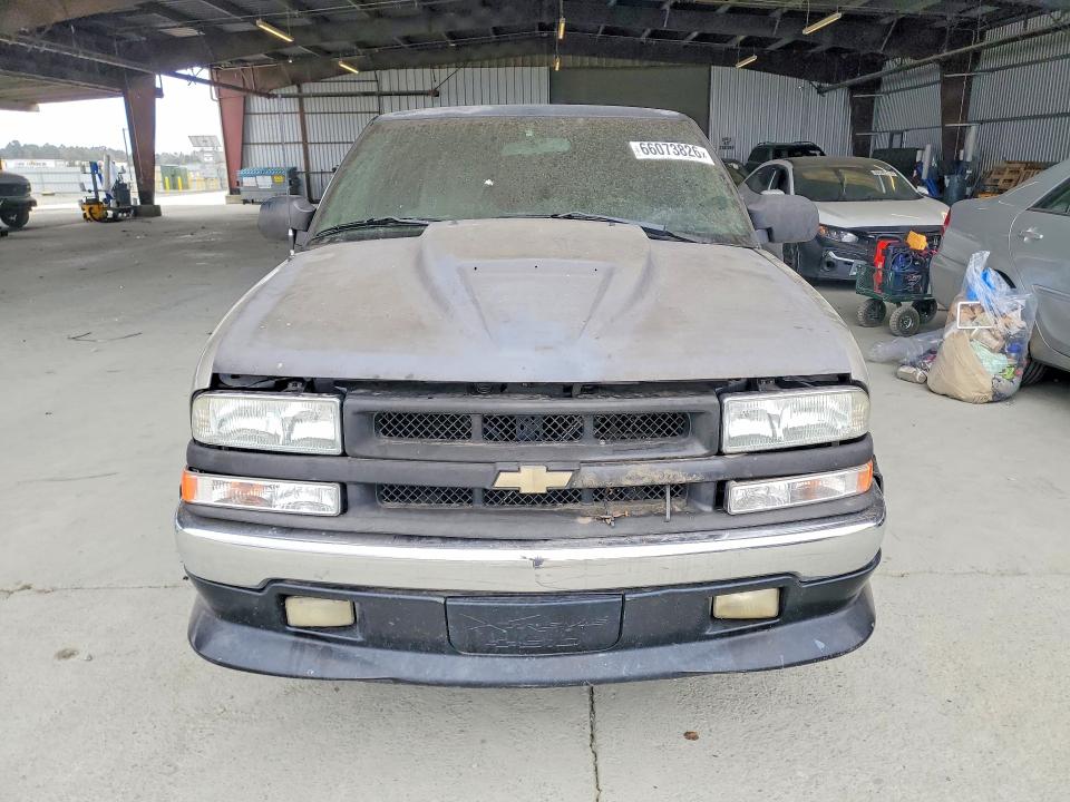 66073826 :رقم المزاد ، 1GCCS1445Y8113210 vin ، 2000 Chevrolet S Truck مزاد بيع