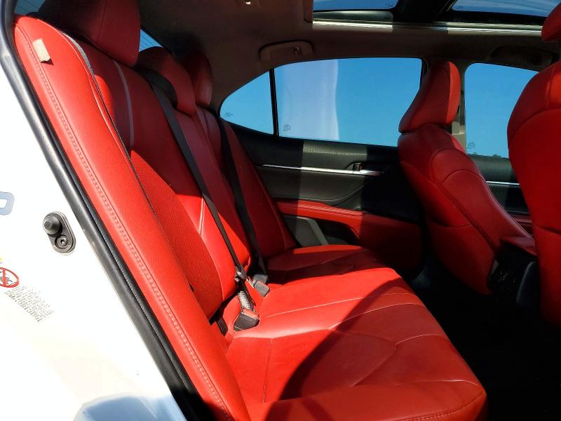 Aukcja sprzedaży 2018 Toyota Camry, vin: 4T1BZ1HKXJU014875, numer aukcji: 64992166