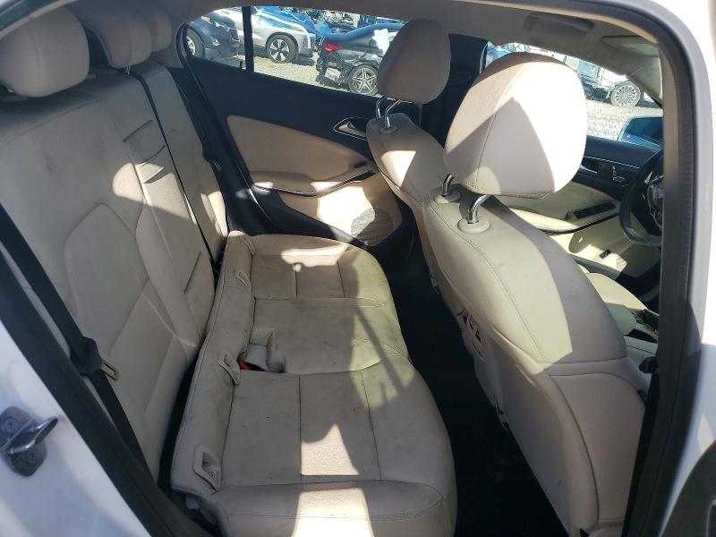 67164296 :رقم المزاد ، WDCTG4EB7LJ667005 vin ، 2020 Mercedes-benz Gla مزاد بيع