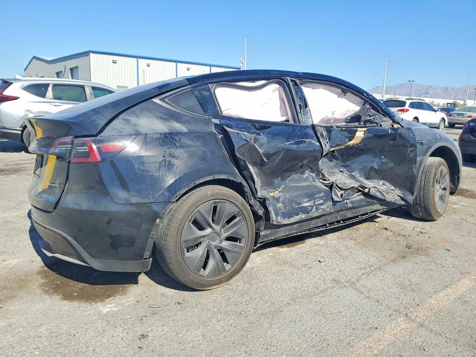 Auction sale of the 2024 Tesla Model Y, vin: 7SAYGDEE5RF201212, lot number: 63653896