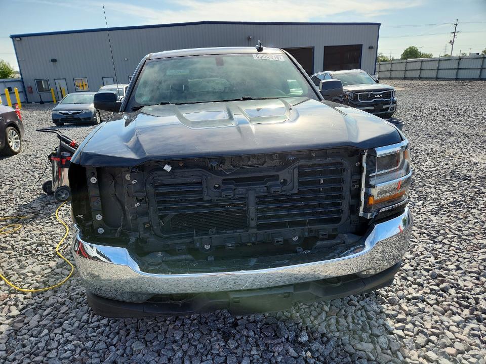 Продажа на аукционе авто 2018 Chevrolet Silverado, vin: 1GCVKREH5JZ358579, номер лота: 65056846