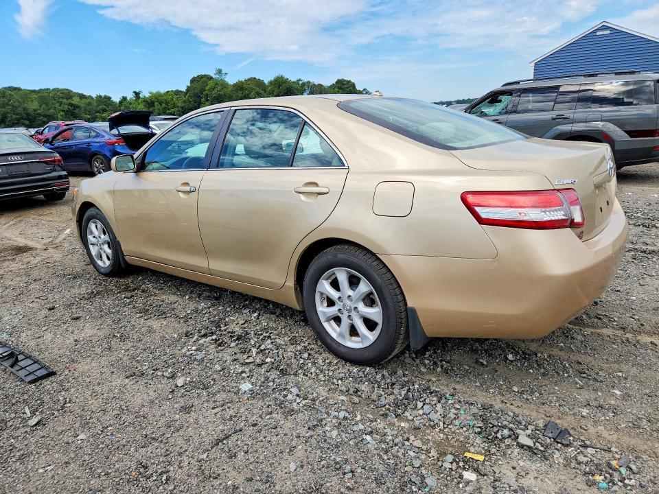 63927616 :رقم المزاد ، 4T1BF3EK1BU679898 vin ، 2011 Toyota Camry مزاد بيع