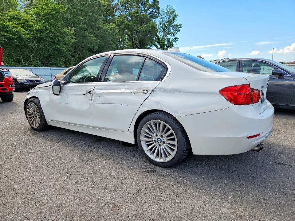 2013 Bmw 328 მანქანა იყიდება აუქციონზე, vin: WBA3B5C5XDF596780, აუქციონის ნომერი: 62634356