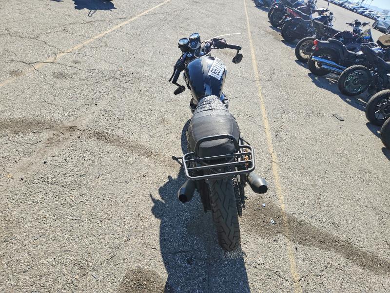 2013 Triumph Motorcycle Thruxton მანქანა იყიდება აუქციონზე, vin: SMT920K1XDT572030, აუქციონის ნომერი: 65711486