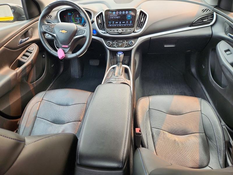 63943266 :رقم المزاد ، 1G1RC6S58HU205704 vin ، 2017 Chevrolet Volt مزاد بيع