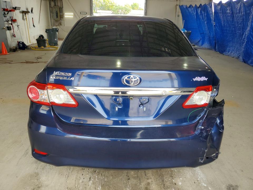 Продажа на аукционе авто 2013 Toyota Corolla, vin: 2T1BU4EE7DC106692, номер лота: 64077676