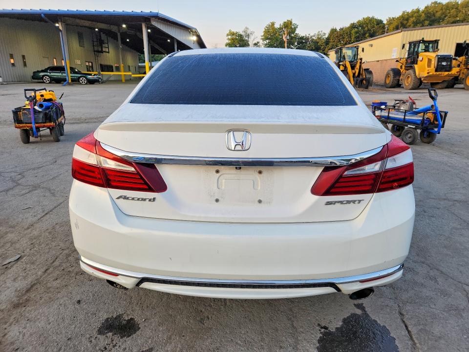 65085076 :رقم المزاد ، 1HGCR2F50HA178306 vin ، 2017 Honda Accord مزاد بيع