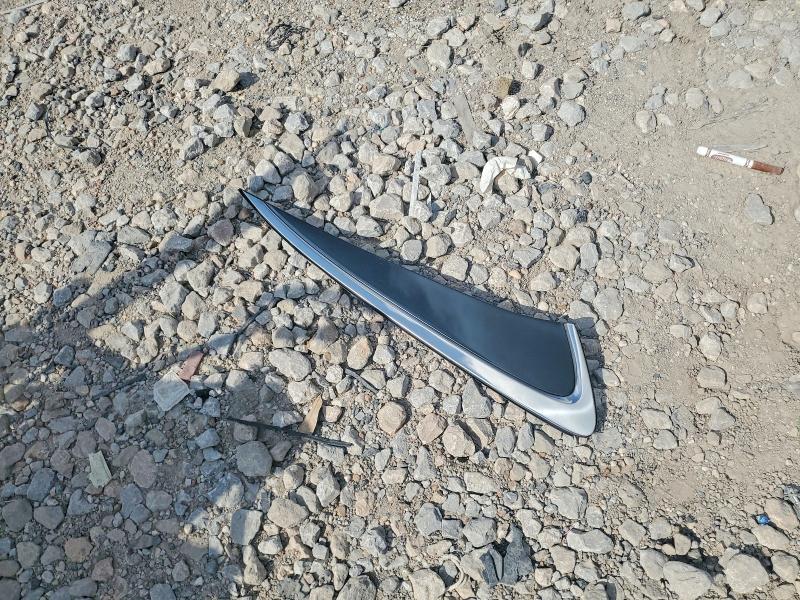 64132136 :رقم المزاد ، 4T1BF1FKXFU903923 vin ، 2015 Toyota Camry مزاد بيع