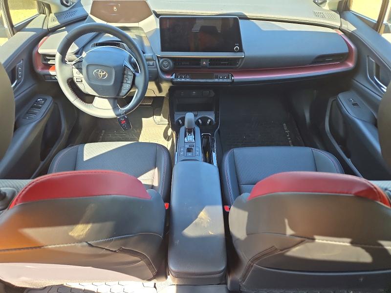 66036136 :رقم المزاد ، JTDACACU8T3054763 vin ، 2026 Toyota Prius Plug-in Hybrid مزاد بيع