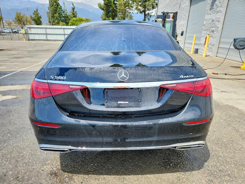 61751036 :رقم المزاد ، W1K6G7GB4RA272411 vin ، 2024 Mercedes-benz S مزاد بيع