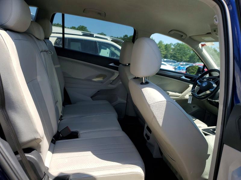 64989206 :رقم المزاد ، 3VV3B7AX6NM018651 vin ، 2022 Volkswagen Tiguan مزاد بيع