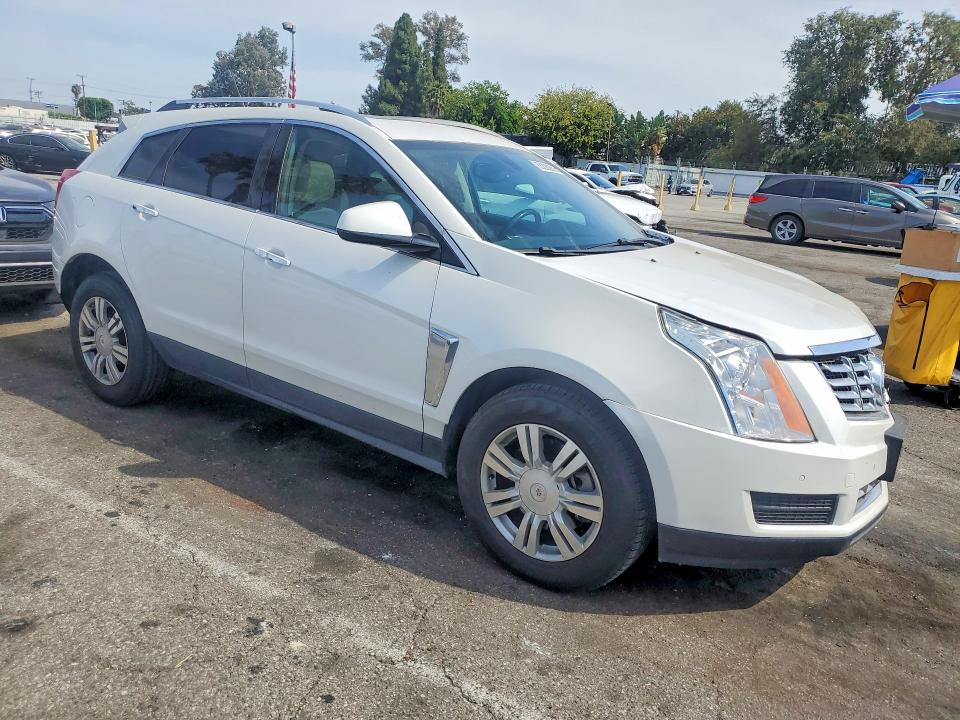 65226836 :رقم المزاد ، 3GYFNBE31ES635653 vin ، 2014 Cadillac Srx مزاد بيع