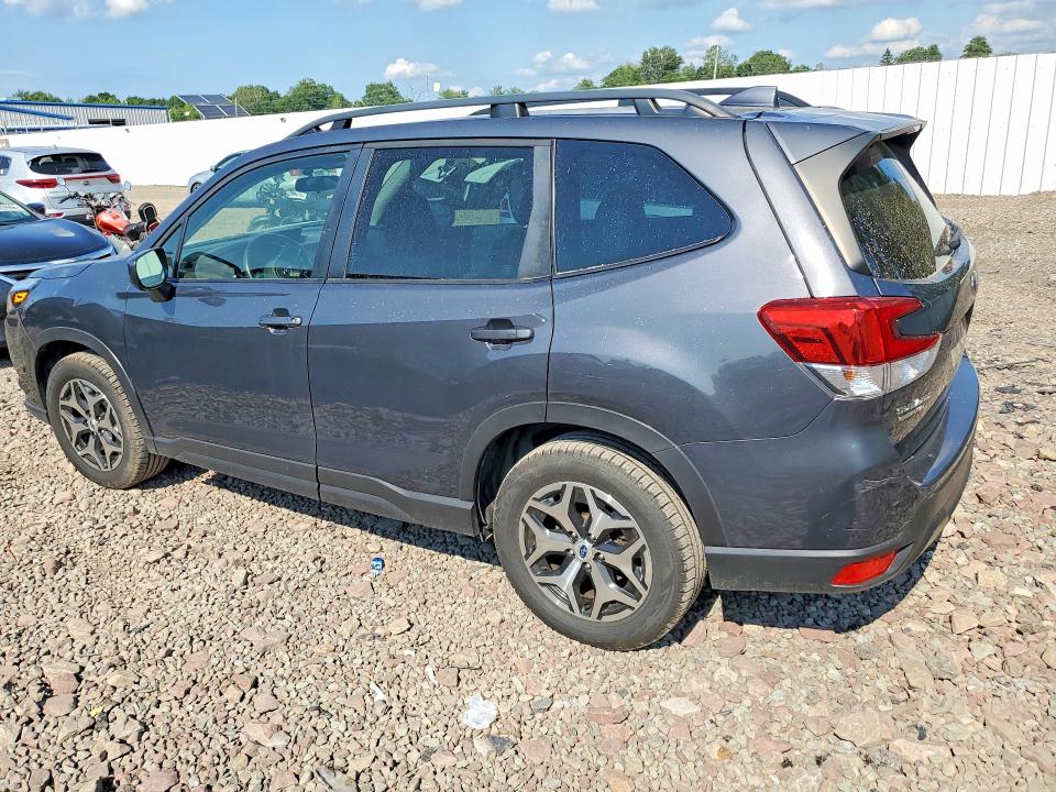 63915216 :رقم المزاد ، JF2SKADC8NH402694 vin ، 2022 Subaru Forester مزاد بيع