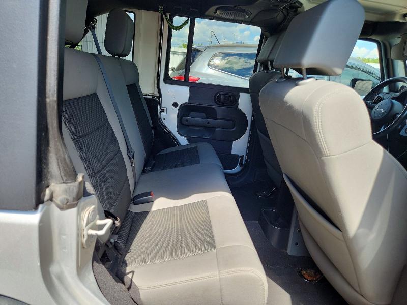 66566446 :رقم المزاد ، 1J4BA6H18AL133962 vin ، 2010 Jeep Wrangler Unlimited مزاد بيع