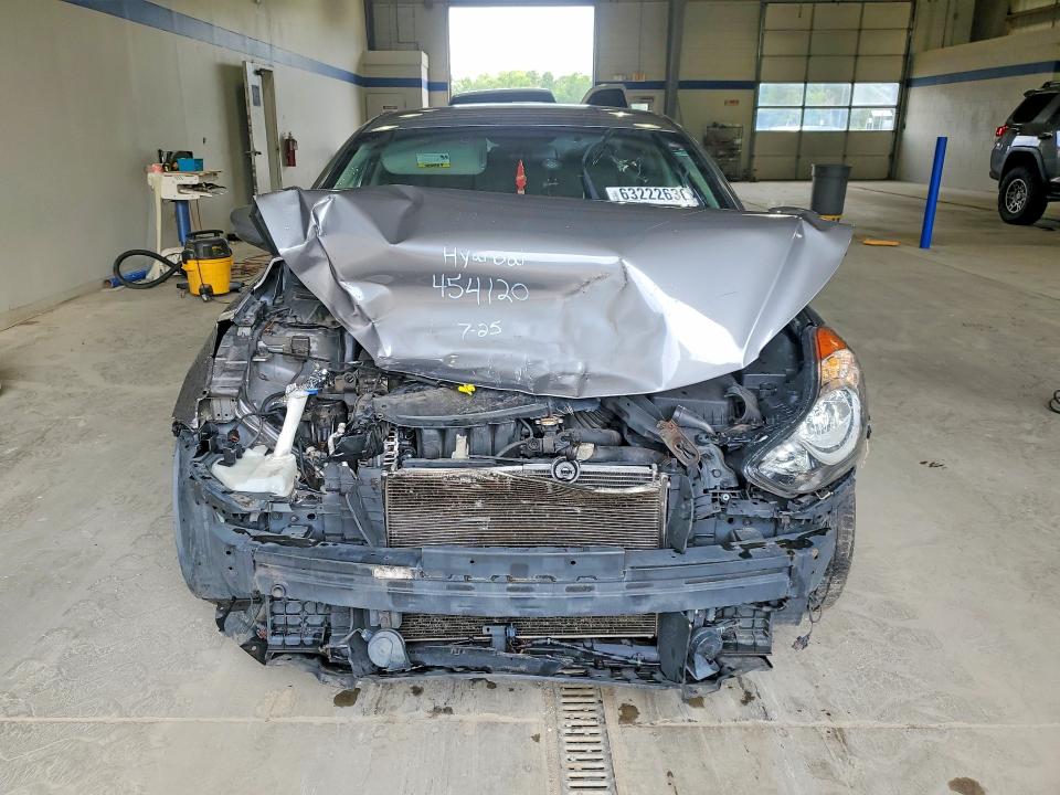 63222636 :رقم المزاد ، 5NPDH4AE2CH118392 vin ، 2012 Hyundai Elantra مزاد بيع
