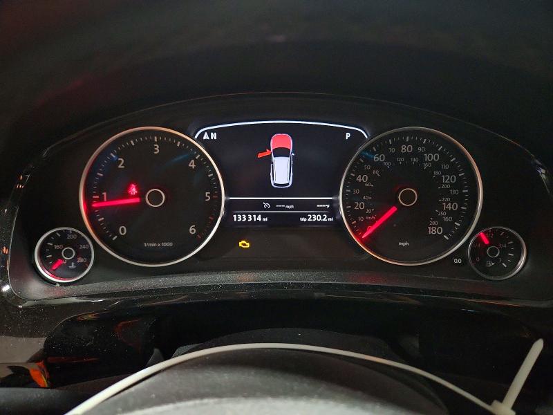 2013 Volkswagen Touareg მანქანა იყიდება აუქციონზე, vin: WVGEP9BP4DD012873, აუქციონის ნომერი: 66301526