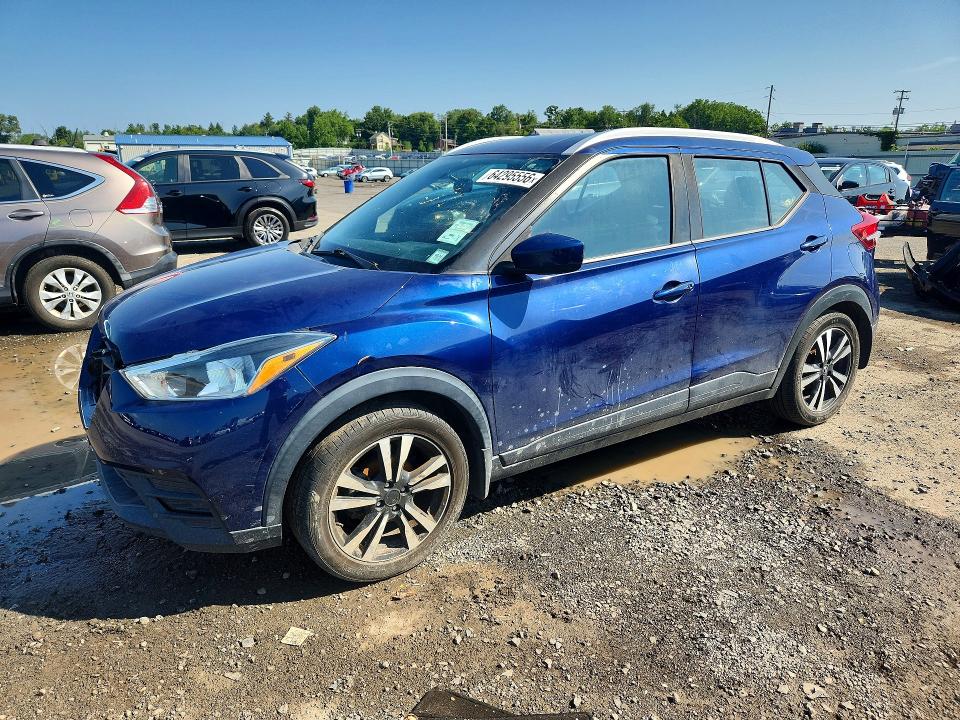 Продаж на аукціоні авто 2018 Nissan Kicks, vin: 3N1CP5CU4JL521380, номер лоту: 64295556