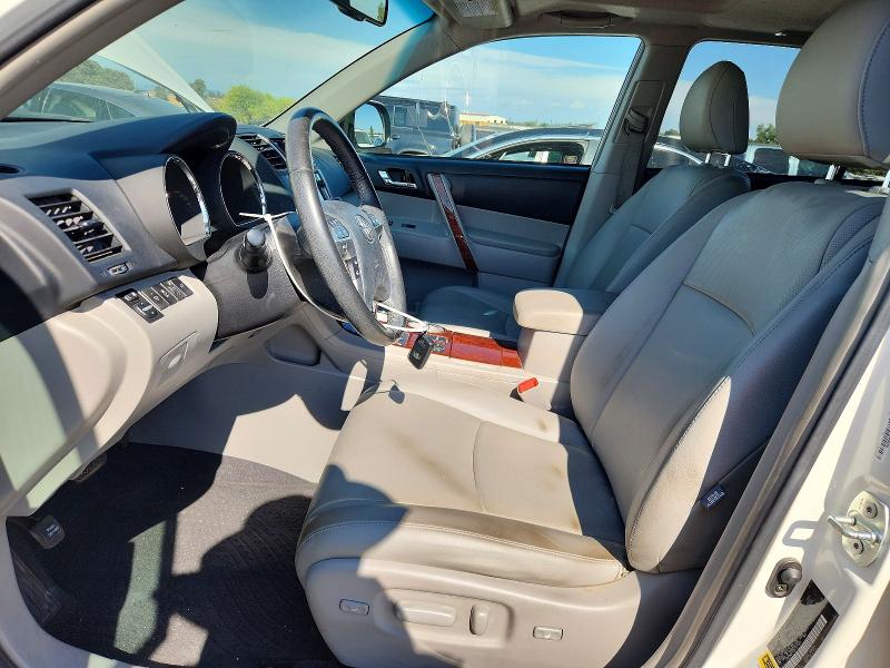 64988816 :رقم المزاد ، 5TDDK3EH9DS221935 vin ، 2013 Toyota Highlander مزاد بيع
