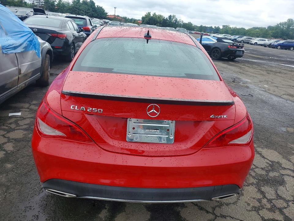 64992256 :رقم المزاد ، WDDSJ4GB3JN654599 vin ، 2018 Mercedes-benz Cla مزاد بيع